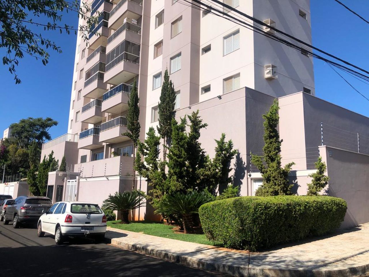 Vende-se, Apartamento no Mercês em Uberaba