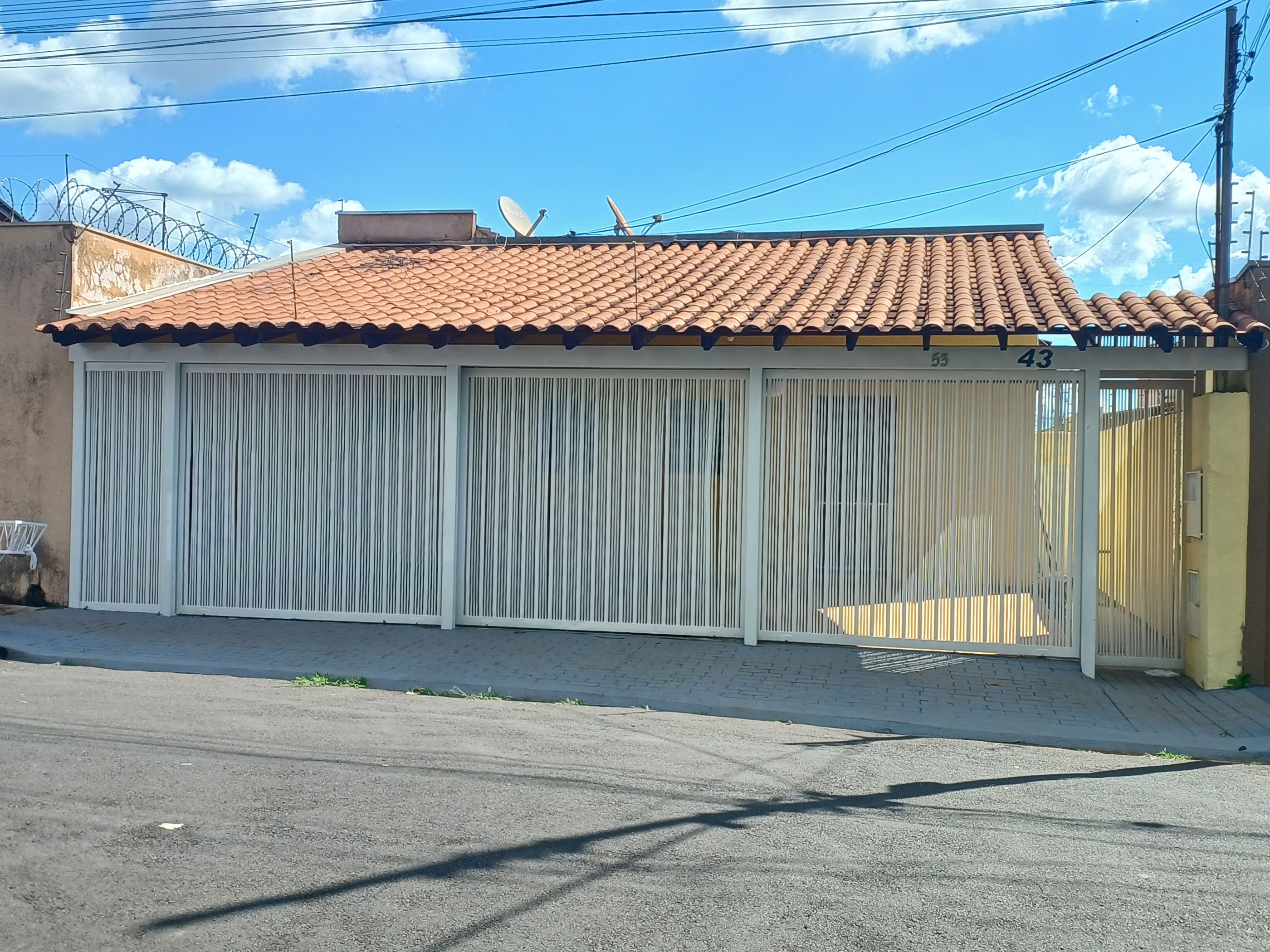 Aluga-se, Casa no Olinda em Uberaba